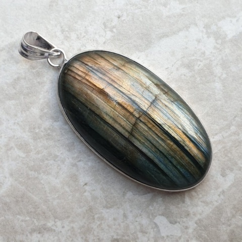 Labradorite pendant 42x23 mm no A324 Labradorite pendant 42x23 mm no A324