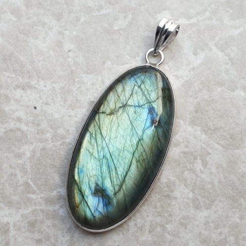 Labradorite pendant 44x22 mm no A303 Labradorite pendant 44x22 mm no A303