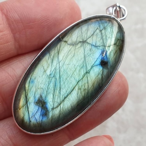 Labradorite pendant 44x22 mm no A303 Labradorite pendant 44x22 mm no A303