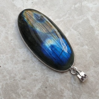 Labradorite pendant 44x22 mm no A308