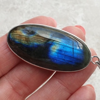 Labradorite pendant 44x22 mm no A308