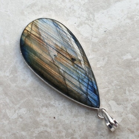 Labradorite pendant 46x24 mm no A288 Labradorite pendant 46x24 mm no A288