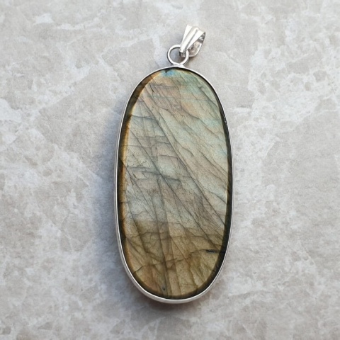 Labradorite pendant 49x25 mm no A266 Labradorite pendant 49x25 mm no A266