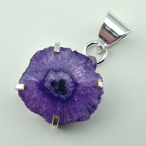 Solar quartz pendant 20x20 mm no 165 Solar quartz pendant 20x20 mm no 165