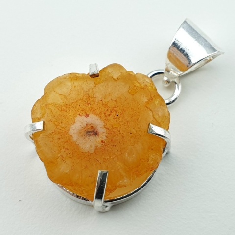 Solar quartz pendant 22x20 mm no 112 Solar quartz pendant 22x20 mm no 112