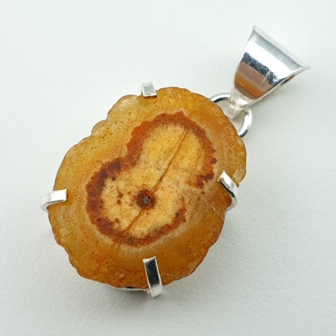 Solar quartz pendant 24x19 mm no 119 Solar quartz pendant 24x19 mm no 119