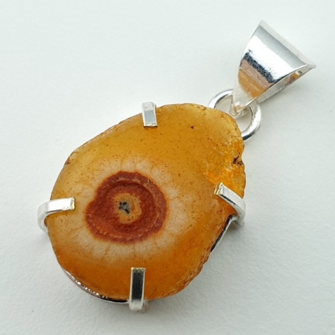 Solar quartz pendant 24x19 mm no 122 Solar quartz pendant 24x19 mm no 122