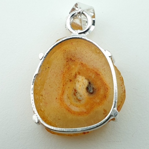 Solar quartz pendant 25x22 mm no 107 Solar quartz pendant 25x22 mm no 107