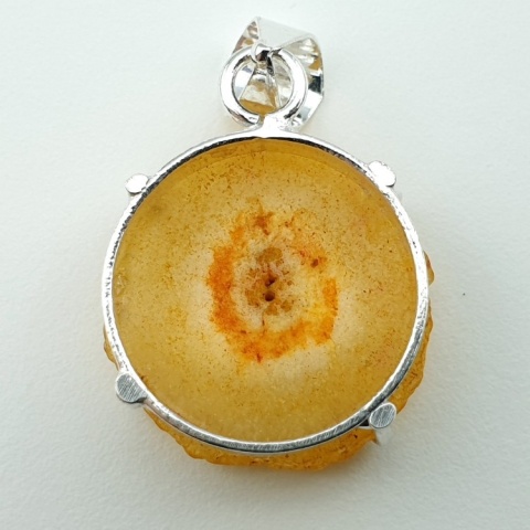 Solar quartz pendant 25x24 mm no 83 Solar quartz pendant 25x24 mm no 83