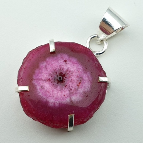 Solar quartz pendant 25x25 mm no 137 Solar quartz pendant 25x25 mm no 137