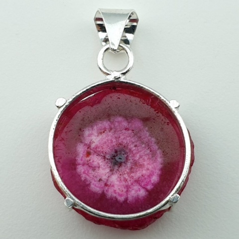 Solar quartz pendant 25x25 mm no 137 Solar quartz pendant 25x25 mm no 137