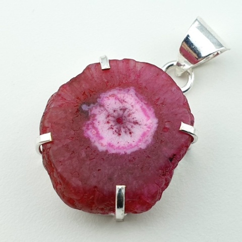 Solar quartz pendant 27x25 mm no 124 Solar quartz pendant 27x25 mm no 124