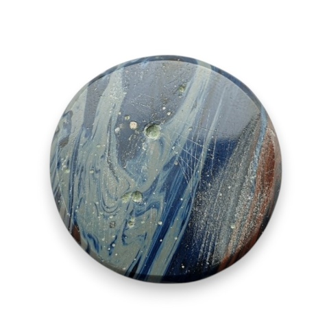 Leland blue faceted cabochon fi 26 mm no 1 Leland blue faceted cabochon fi 26 mm no 1