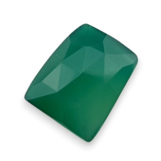 Green onyx faceted cabochon 17x13 mm no 63