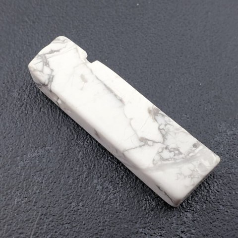 Howlite icicle 41x12 mm No. 5 Howlite icicle 41x12 mm No. 5