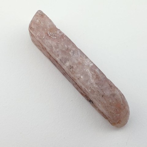 Strawberry quartz icicle 48x11 mm no 14 Strawberry quartz icicle 48x11 mm no 14