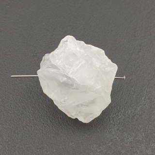 Quartz nugget with hole 27x19 mm no 54