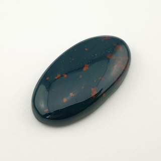 Heliotrope cabochon 31x17 mm no. 67