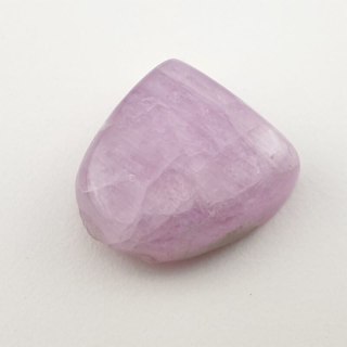 Kunzyt kaboszon 20x18 mm nr 24