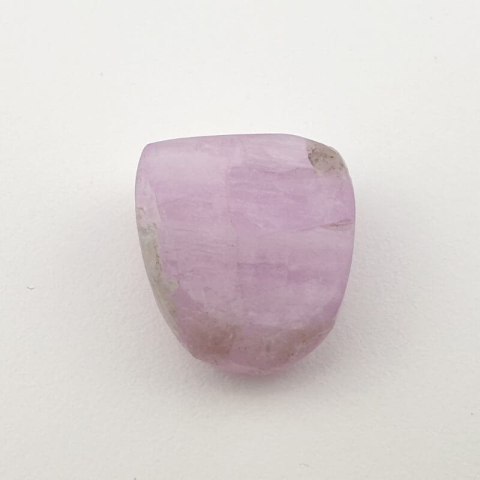Rhunzite cabochon 20x18 mm no. 24 Rhunzite cabochon 20x18 mm no. 24