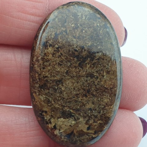Brontite cabochon 3.7x2.4 cm No. 17 Brontite cabochon 3.7x2.4 cm No. 17