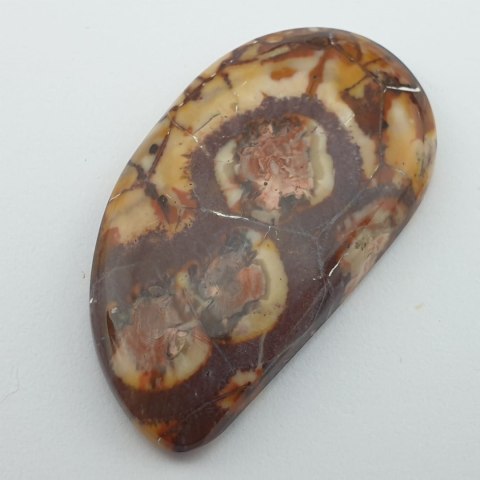 Jasper bird's eye cabochon 3.8x2.1 cm no 10