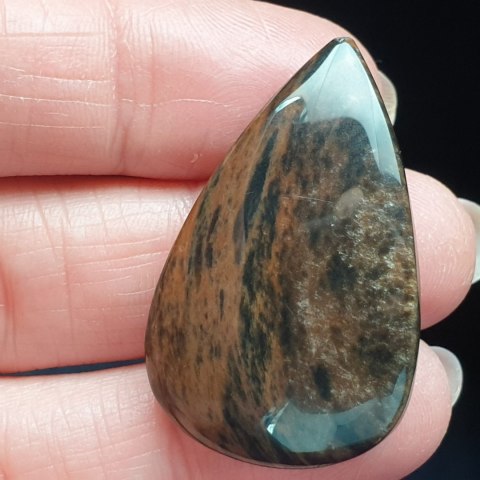 Obsidian copper cabochon 3.7x2.3 no. 32 Obsidian copper cabochon 3.7x2.3 no. 32