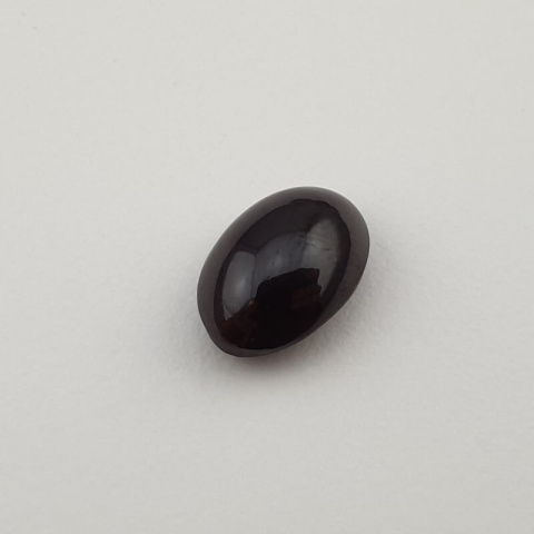 Star garnet cabochon 12x8 mm no. 52 Star garnet cabochon 12x8 mm no. 52