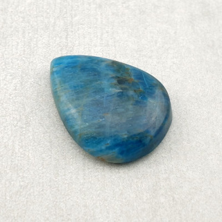 Apatite cabochon 29x21 mm no 77