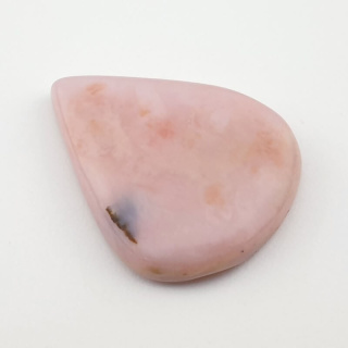 Opal pink cabochon 39x31 mm no 6