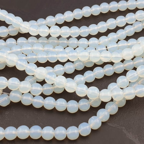 Opalite ball 8 mm strand Opalite ball 8 mm strand
