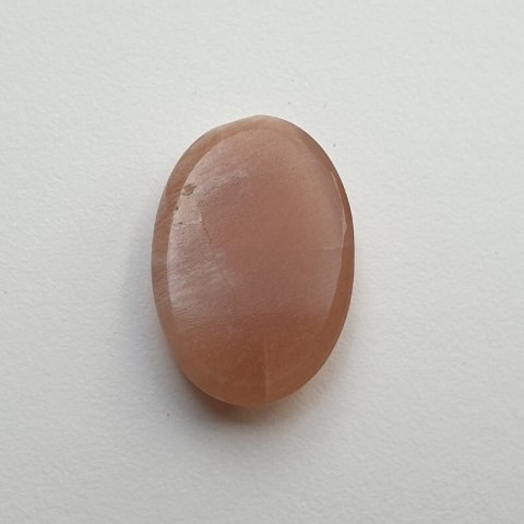 Moonstone peach cabochon 24x16 mm no 8 Moonstone peach cabochon 24x16 mm no 8