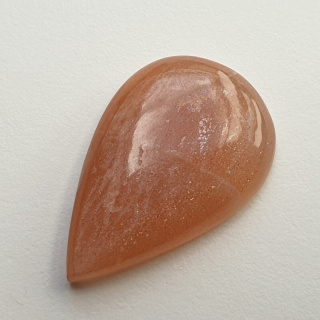 Moonstone peach cabochon 30x20 mm no 22