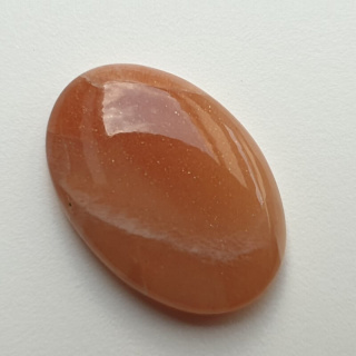 Moonstone peach cabochon 31x21 mm no 43