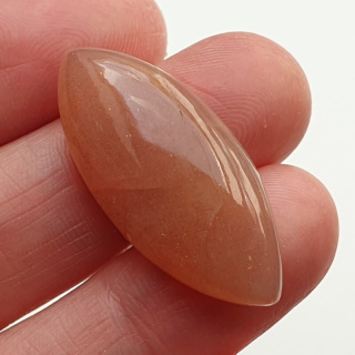 Moonstone peach cabochon 32x15 mm no 15