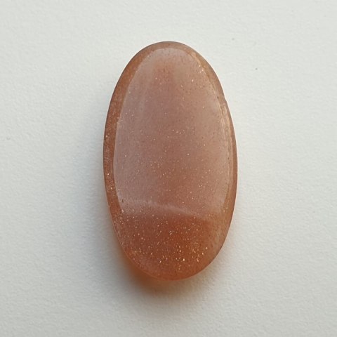 Moonstone peach cabochon 32x17 mm no. 31 Moonstone peach cabochon 32x17 mm no. 31