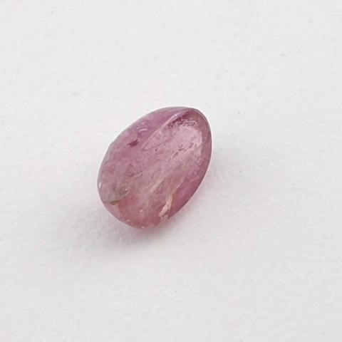 Tourmaline cabochon 6x4 mm no 129 Tourmaline cabochon 6x4 mm no 129