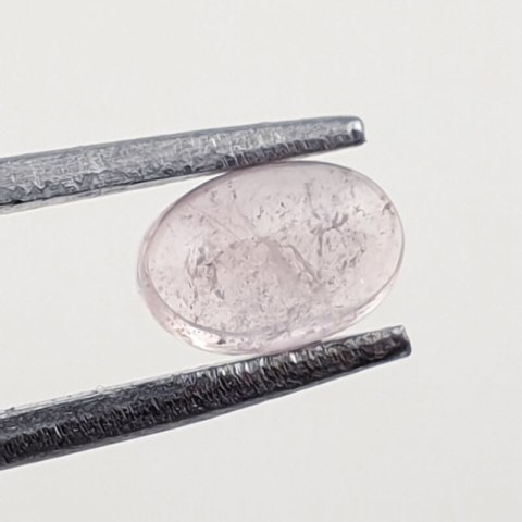 Tourmaline cabochon 6x4 mm no 130 Tourmaline cabochon 6x4 mm no 130