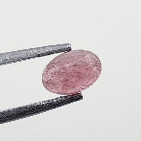 Tourmaline cabochon 6x4 mm no 136 Tourmaline cabochon 6x4 mm no 136