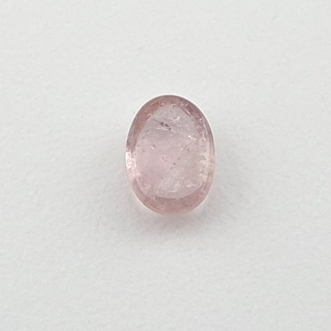 Tourmaline cabochon 6x4 mm no 137 Tourmaline cabochon 6x4 mm no 137