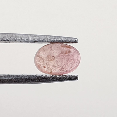 Tourmaline cabochon 6x4 mm no 139 Tourmaline cabochon 6x4 mm no 139