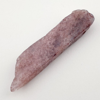 Strawberry quartz icicle 51x11 mm no. 65
