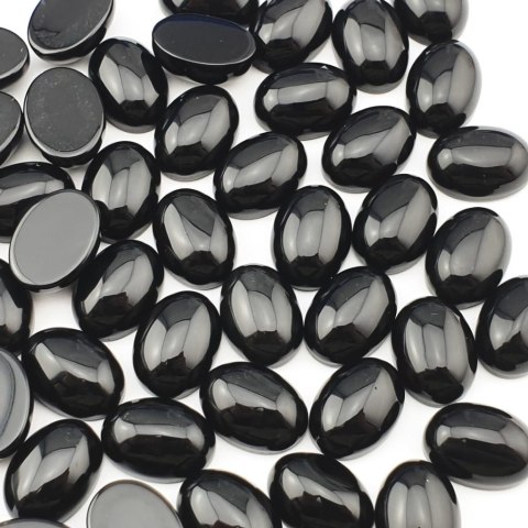 Czarny agat kaboszon 18x13 mm 1 szt Czarny agat kaboszon 18x13 mm 1 szt