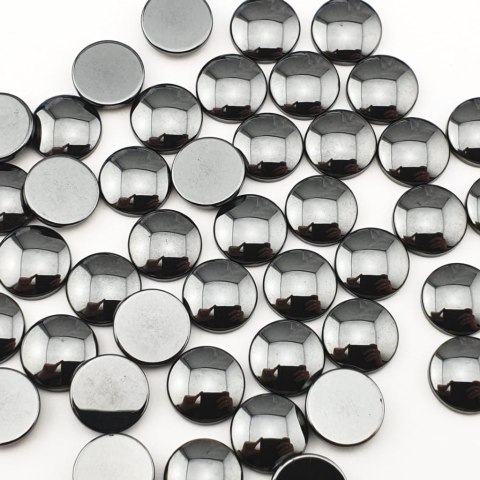 Hematyt kaboszon fi 12 mm 1 szt Hematyt kaboszon fi 12 mm 1 szt