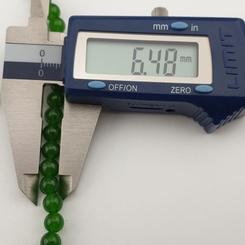 Jade green ball 6 mm cord Jade green ball 6 mm cord