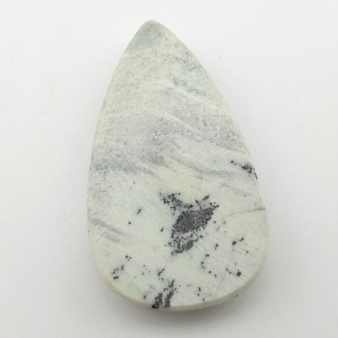 Kammererite cabochon 4.5x2.4 cm no 1 Kammererite cabochon 4.5x2.4 cm no 1