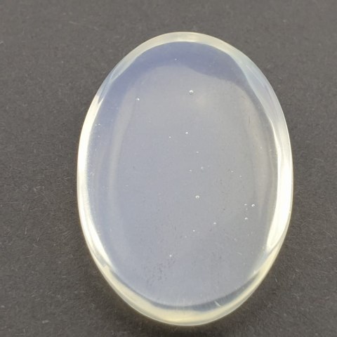 Opalit kaboszon 3,2x2,2 cm nr 11 Opalit kaboszon 3,2x2,2 cm nr 11