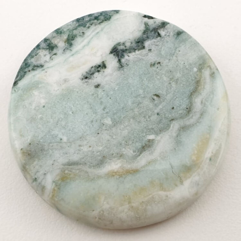 Saturn chalcedony cabochon dia. 32 mm no 17 Saturn chalcedony cabochon dia. 32 mm no 17