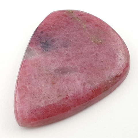 Rhodonite cabochon 39x30 mm no. 38 Rhodonite cabochon 39x30 mm no. 38