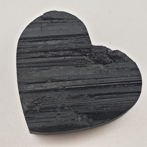 Czarny turmalin kaboszon surowy 30x27 mm nr 277 Czarny turmalin kaboszon surowy 30x27 mm nr 277